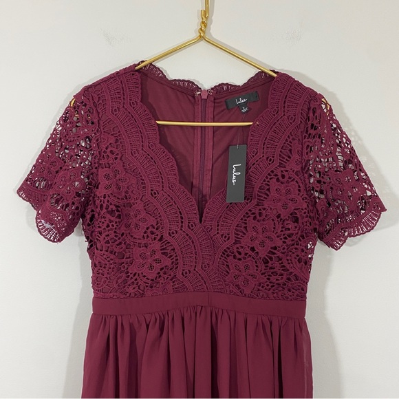Lulus NWT Angel in Disguise Burgundy Lace Skater‎ Dress fit Flare Pleated - Picture 3 of 11